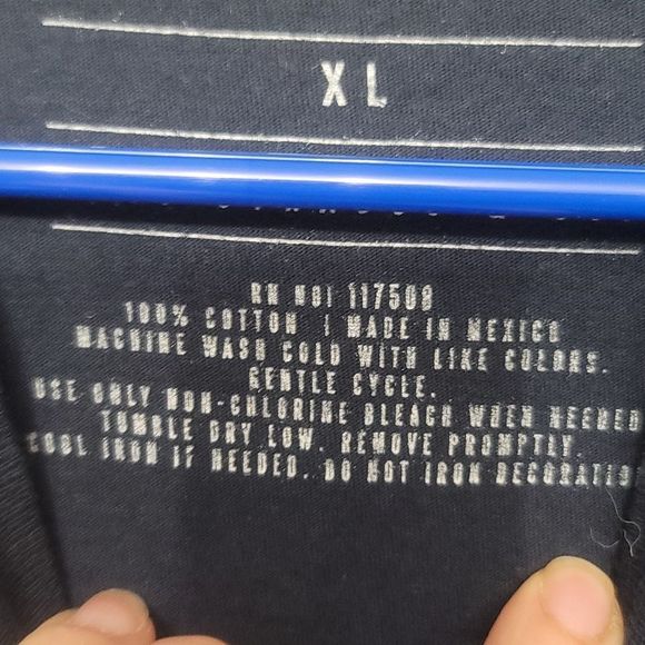 Men's Levi t-shirt. Navy blue. Size xl - Picture 4 of 4